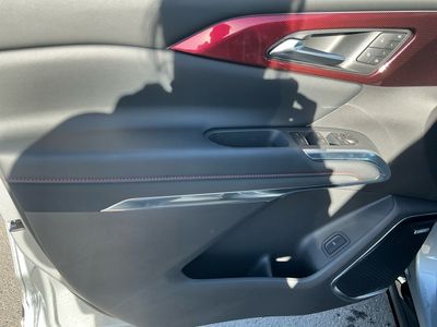 2026 Chevrolet Traverse - Photo 16