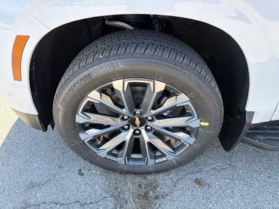 2026 Chevrolet Tahoe — photo 9 view