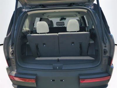 2026 Hyundai SANTA FE HYBRID — photo 14 view