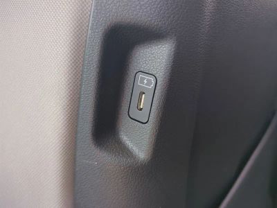 2026 Hyundai SANTA FE HYBRID — photo 18 view
