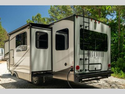 2025 Forest River Rockwood Ultra Lite - Photo 21
