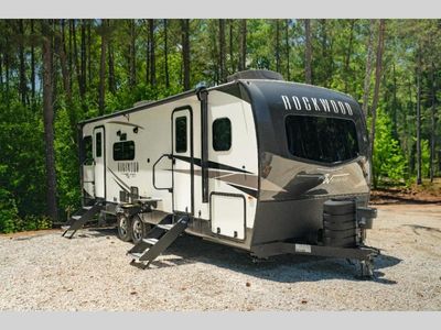 2025 Forest River Rockwood Ultra Lite - Photo 1