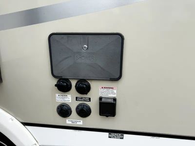 2018 Coachmen Freedom Express - Photo 30