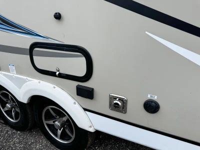 2018 Coachmen Freedom Express - Photo 29