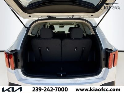 2026 Kia Sorento — photo 12 view