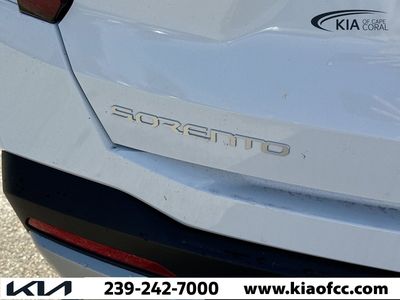 2026 Kia Sorento — photo 11 view