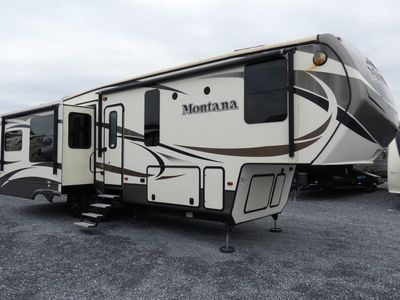 2016 Keystone Montana - Photo 1