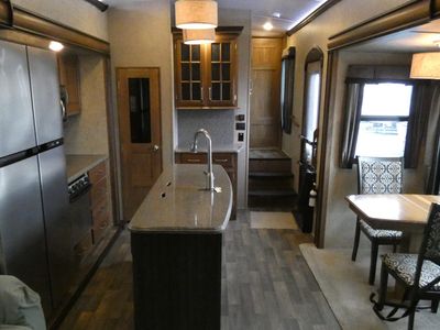 2016 Keystone Montana - Photo 6