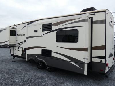 2016 Keystone Montana - Photo 3