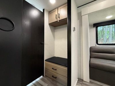 2026 Jayco SLX - Photo 12