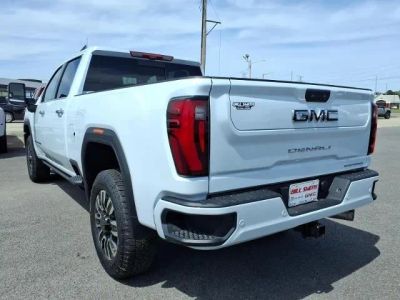 2026 GMC Sierra 2500 HD — detail view