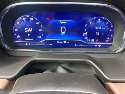 2024 Chevrolet Tahoe - Photo 11