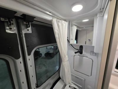 2027 Thor Motor Coach TALAVERA — photo 20 view
