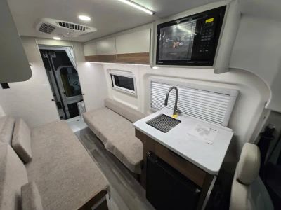 2027 Thor Motor Coach TALAVERA — photo 7 view