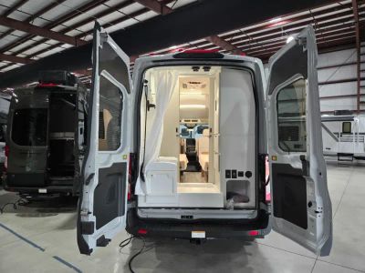 2027 Thor Motor Coach TALAVERA — side profile view
