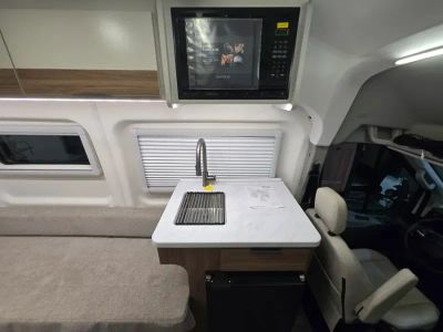 2027 Thor Motor Coach TALAVERA — photo 8 view