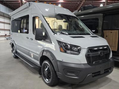 2027 Thor Motor Coach TALAVERA — front three-quarter view