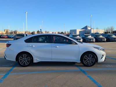 2024 Kia Forte - Photo 5