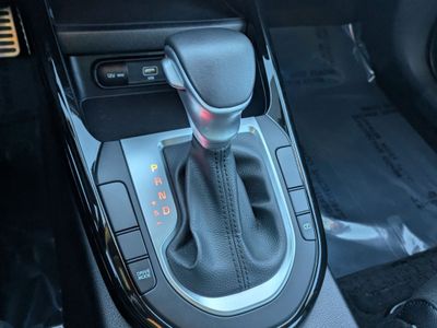 2024 Kia Forte - Photo 16