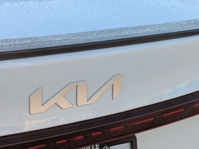 2024 Kia Forte - Photo 28