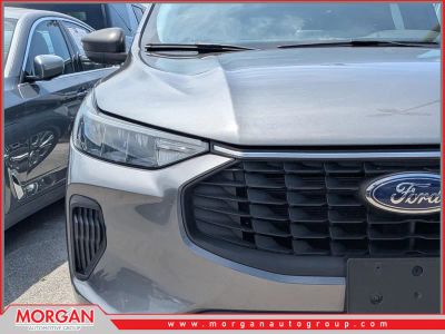 2024 Ford Escape — photo 8 view