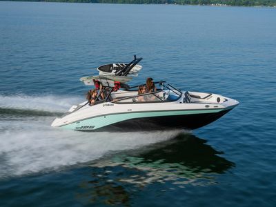 2026 Yamaha Boats AR195 - Photo 2