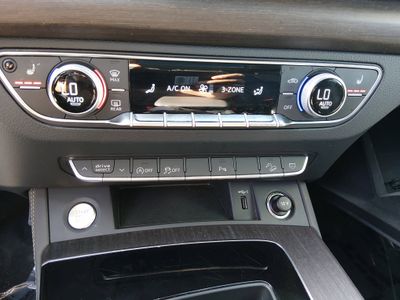 2024 Audi Q5 - Photo 18