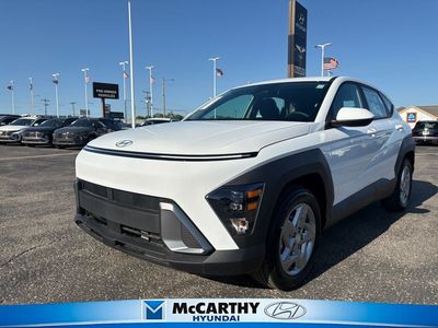 2026 Hyundai Kona Q1402F45 — front three-quarter view