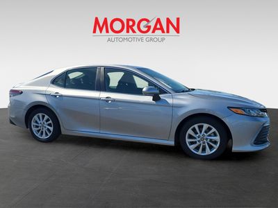 2023 Toyota Camry - Photo 2