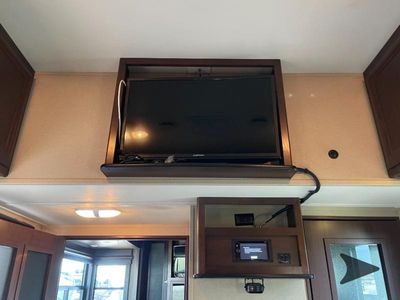 2015 Dutchmen RV Voltage - Photo 39