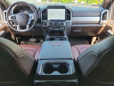 2022 Ford Super Duty F-450 DRW — photo 12 view