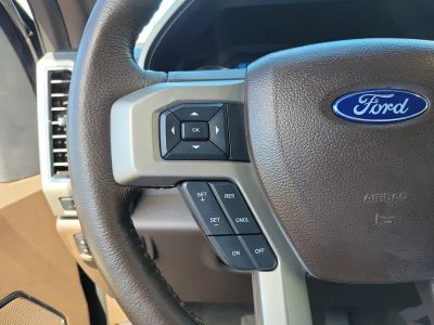 2022 Ford Super Duty F-450 DRW — photo 27 view