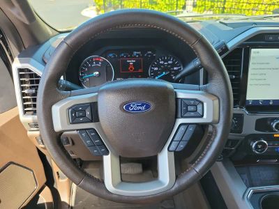 2022 Ford Super Duty F-450 DRW — photo 29 view