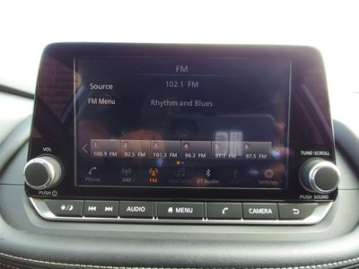 2025 Nissan Rogue - Photo 17