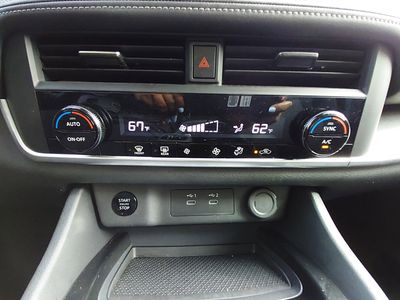2025 Nissan Rogue - Photo 19