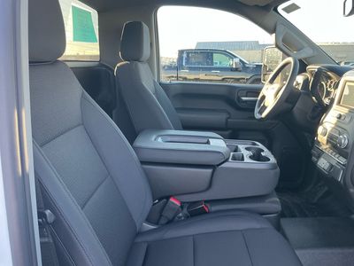 2026 GMC Sierra 2500HD — photo 11 view