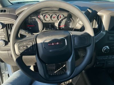 2026 GMC Sierra 2500HD — photo 10 view
