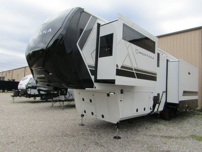 2026 Keystone Montana - Photo 7