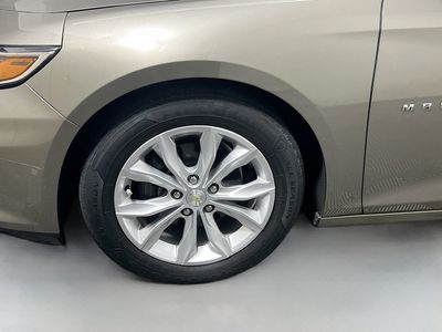 2020 Chevrolet Malibu - Photo 11