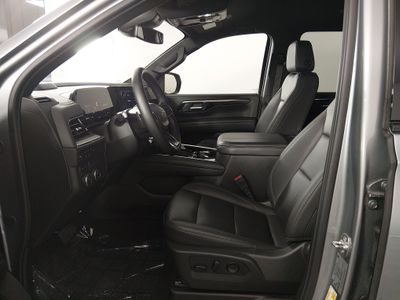 2025 Chevrolet Suburban - Photo 20