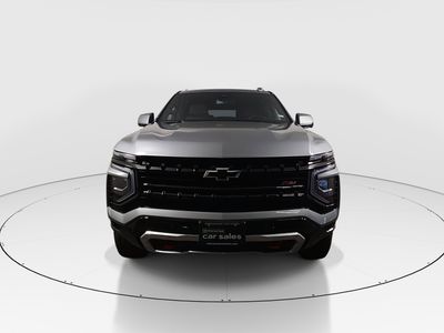 2025 Chevrolet Suburban - Photo 2