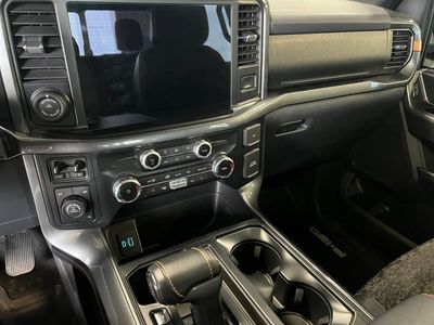2023 Ford F-150 — photo 15 view