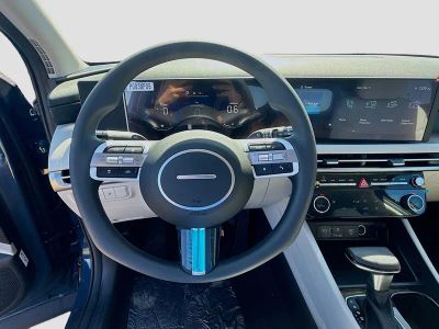 2026 Hyundai TUCSON — photo 8 view