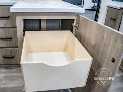 2026 Grand Design Imagine XLS - Photo 21