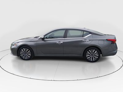 2024 Nissan Altima — interior view