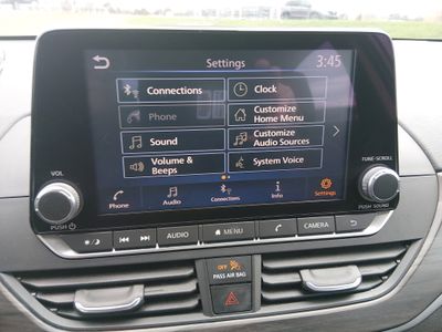 2024 Nissan Altima — photo 17 view
