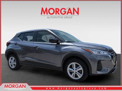 2023 Nissan Kicks S in Gray — front three-quarter view
