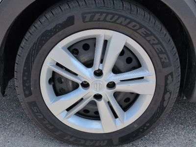 2023 Nissan Kicks — photo 11 view