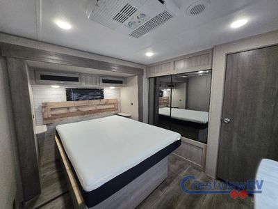 2023 Coachmen RV Catalina Legacy - Photo 29