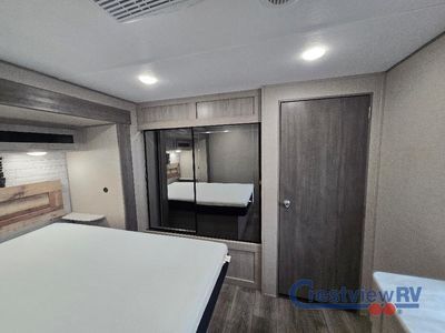 2023 Coachmen RV Catalina Legacy - Photo 31